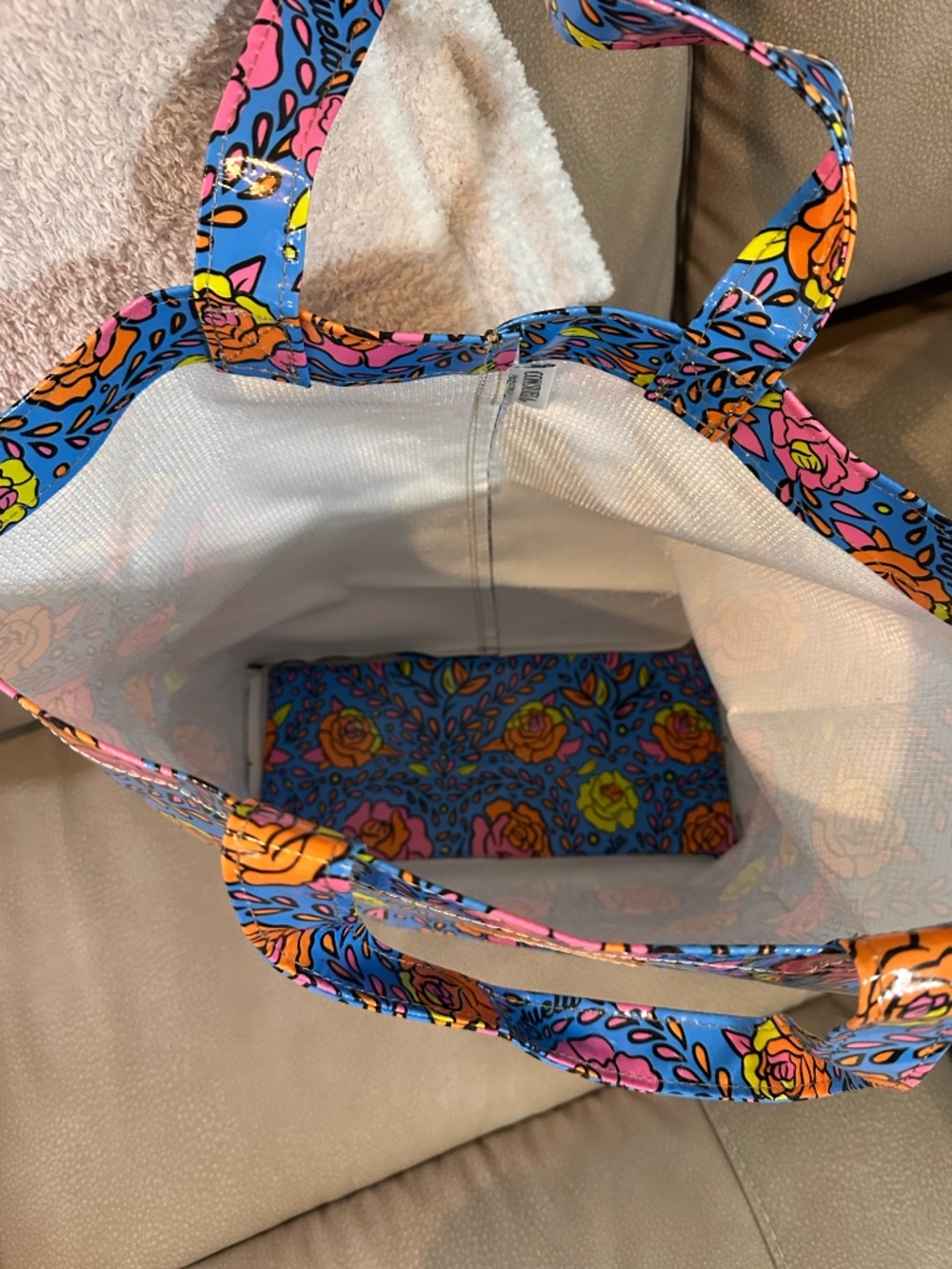 Consuela Grab n Go tote-Mandy - Picture 2 of 4